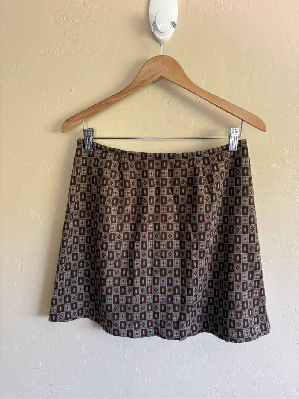 Vintage 90s Express Tricot Geometric Retro Print Mini Skirt Size 13 / 14 Brown